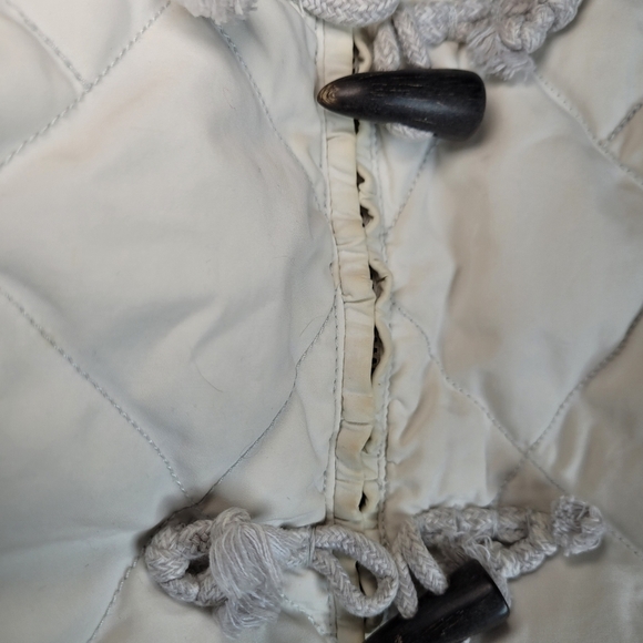 Eddie Bauer quilted goose down vest size small​ - Picture 16 of 16